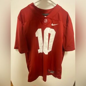 Size large men’s Alabama Jones Jersey
